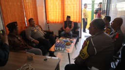 Kapolres Pamekasan Cek Kantor KPU dan Gudang Logistik Pastikan Kesiapan Pilkada 2024 Aman