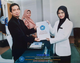 MAHASISWA PROFESI APOTEKER LULUSAN TERBAIK ASAL LAMANDAU DENGAN IPK 4,00 UMBJM