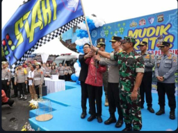 Kapolda Bali Lepas 29 Bus Mudik Gratis