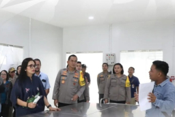 Cek Kesiapan Dapur Makan Gratis Wakapolda Bali Dan Ketua Bhayangkari Harapkan Hasil Yang Maksimal