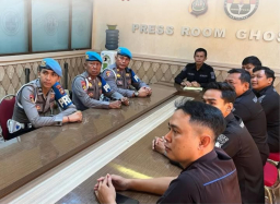 Memberikan Pemahaman Dalam Bermedia Sosial, Humas Polda Bali Berikan Sosialisasi Literasi Digital.