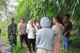 Kolaborasi, Polres Kediri Kota Bersama Pemkab Tangani Bencana Banjir di Mojo