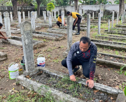 Sambut Hari Bhayangkara ke-79, Polres Nganjuk Gelar Kerja Bakti Serentak