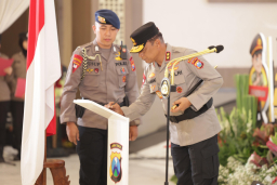 Kapolda Jatim Pimpin Sertijab Dirreskrimum dan Kapolres, Tegaskan Profesionalisme dan Sinergi Jadi Kunci Hadapi Tantanga