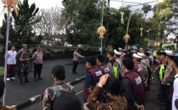 Ratusan Personel Polres Badung Amankan Karya Bhiseka Puri Ageng Mengwi