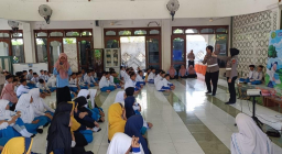 Operasi Patuh Semeru 2025 Ditlantas Polda Jatim Edukasi Pelajar Tertib Lalu Lintas