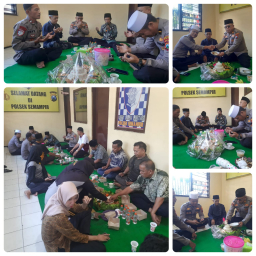 Kapolsek Semampir Ajak Anggota Bersyukur dalam Acara Tasyakuran Jumat Berkah