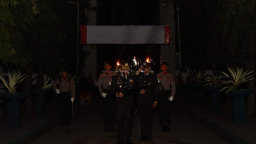 Kapolresta Banyuwangi Pimpin Apel Kehormatan dan Renungan Suci di TMP Wisma Raga Satria Sambut HUT RI Ke-80