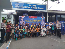 Satlantas Polres Jember Beri SIM D Gratis, Wujud Pelayanan Inklusif untuk Penyandang Disabilitas