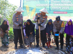 Kapolres Ngawi Bersama Petani Tanam Jagung Serentak Kuartal IV, Dukung Swasembada Pangan Nasional