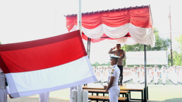 Police Goes To School; Kapolresta Banyuwangi Ajak Pelajar Jadi Generasi Emas Tertib Hukum dan Anti Hoaks