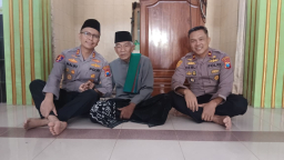 Bincang Hangat Kapolres Trenggalek Bersama Pengasuh Ponpes Al Badar