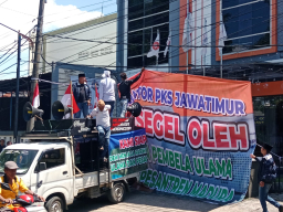 AMI Desak PKS Pecat Aboe Bakar Tak Cukup Minta Maaf, Wajib Sujud ke Ulama Madura!