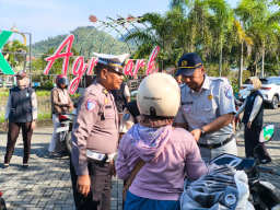 Sinergi Polres Trenggalek bersama Stakeholder, Gelar Sosialisasi Tertib Pajak Kendaraan