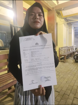 Handphone Milik Pekerja Perempuan Bernama Billa Dicuri Saat Sedang Bekerja