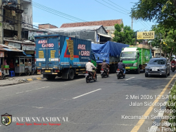 Penyakit Lama Kambuh Lagi, Bongkar Muat Ekspedisi di Sidotopo Lor Parkir 3 Sejajar: Kesepakatan Thn 2022 Hanya Basa-Basi
