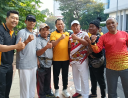 Meriahkan Hari Bhayangkara ke-80, Polrestabes Surabaya Gelar Olahraga Bersama Ribuan Warga