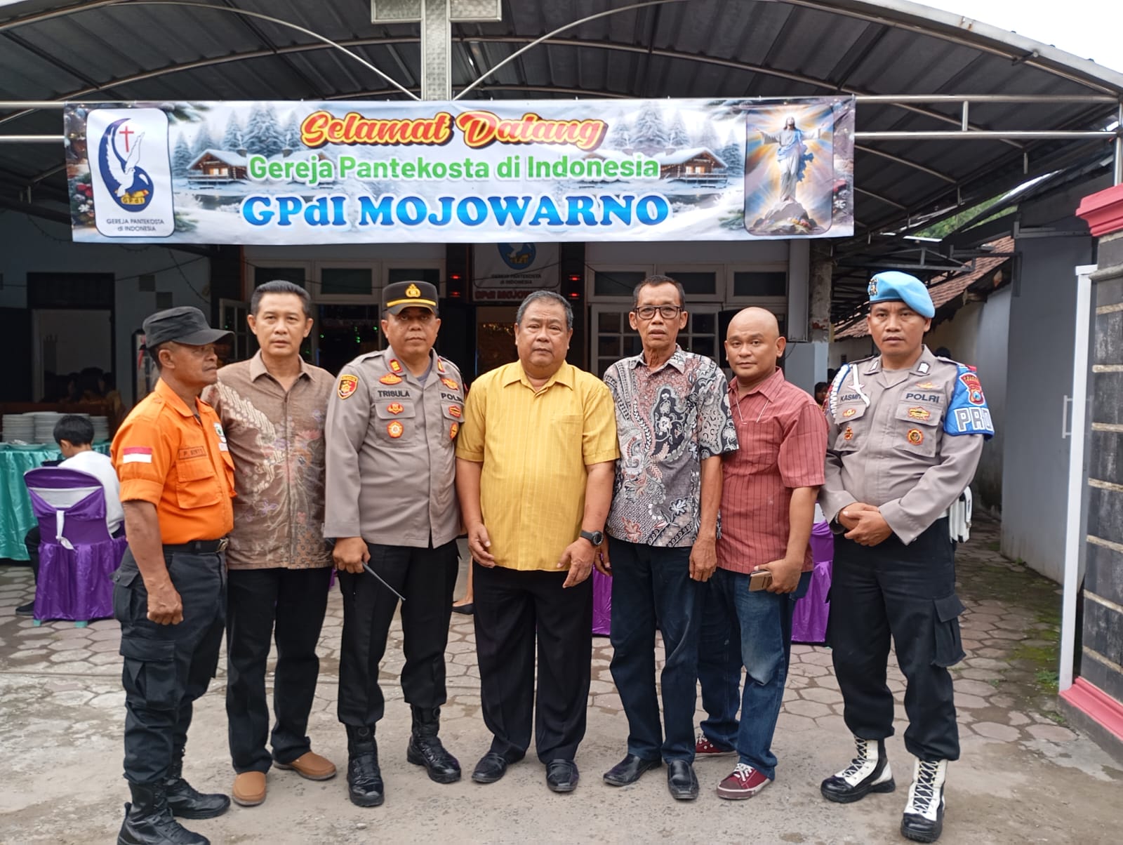 Toleransi Umat Beragama Di Wujudkan Dalam Perayaan Natal Gereja GPDI Mojowarno
