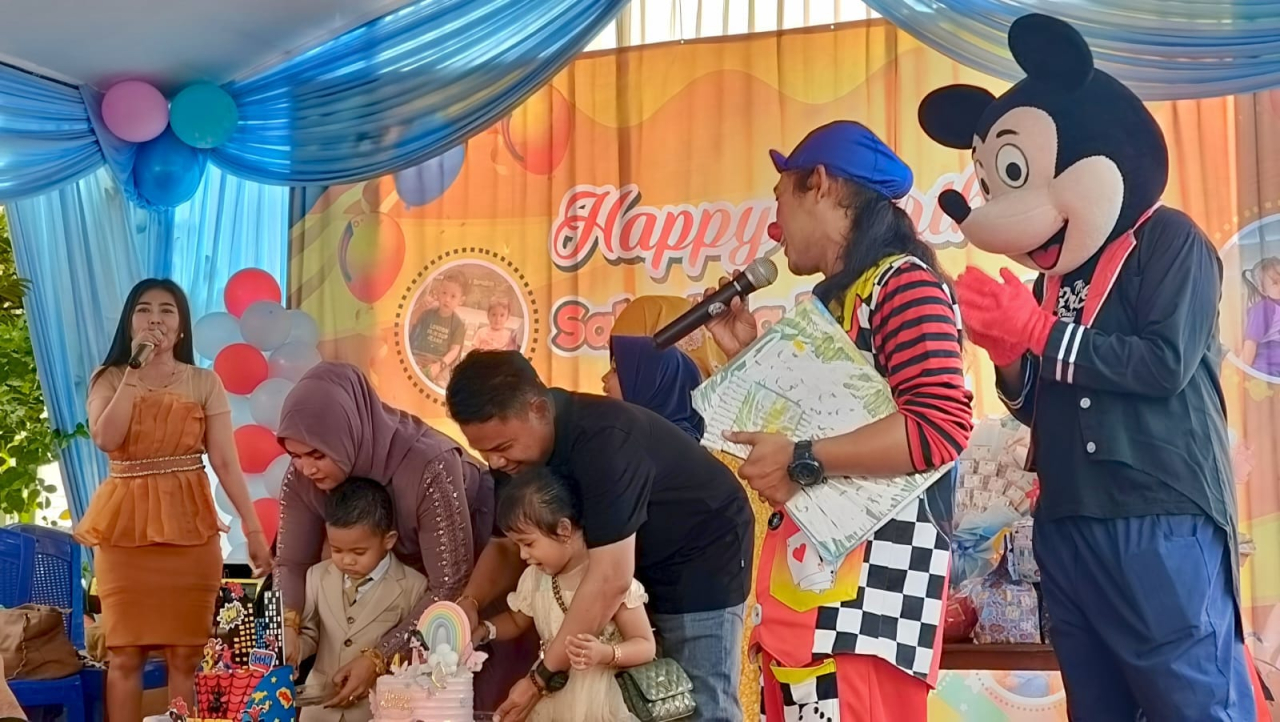 Gelar Ultah Putra dan Putri, Ketua Umum AMI Getarkan Lamongan