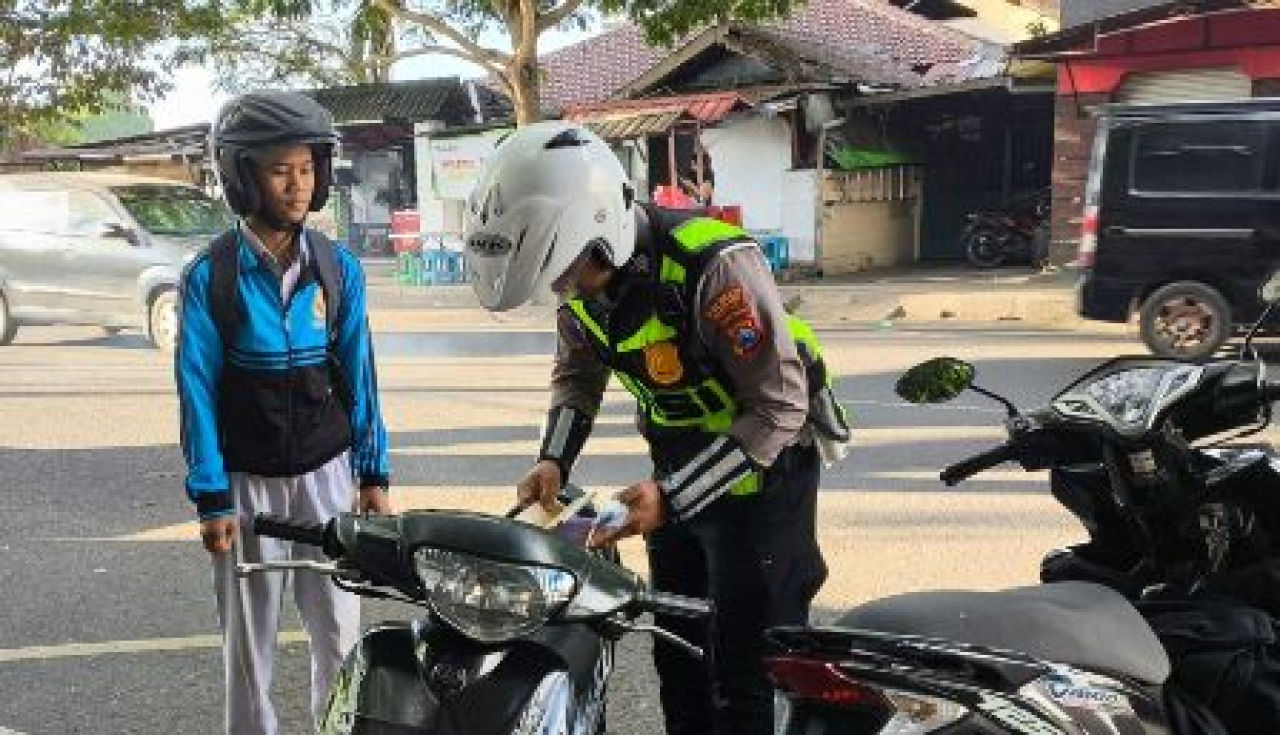 Operasi Patuh Semeru 2025, Satlantas Polresta Malang Kota Tegur Humanis Terhadap 455 Pengemudi